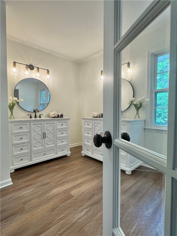 102 Buckingham Court