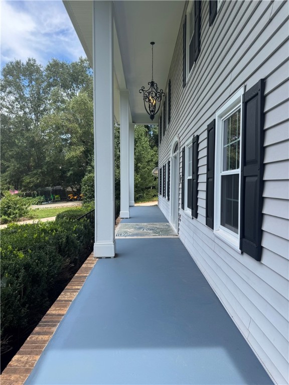 102 Buckingham Court