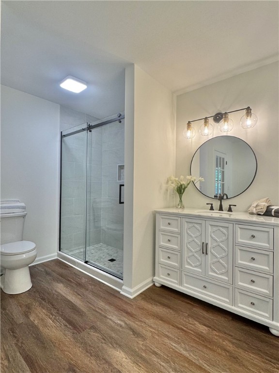 102 Buckingham Court