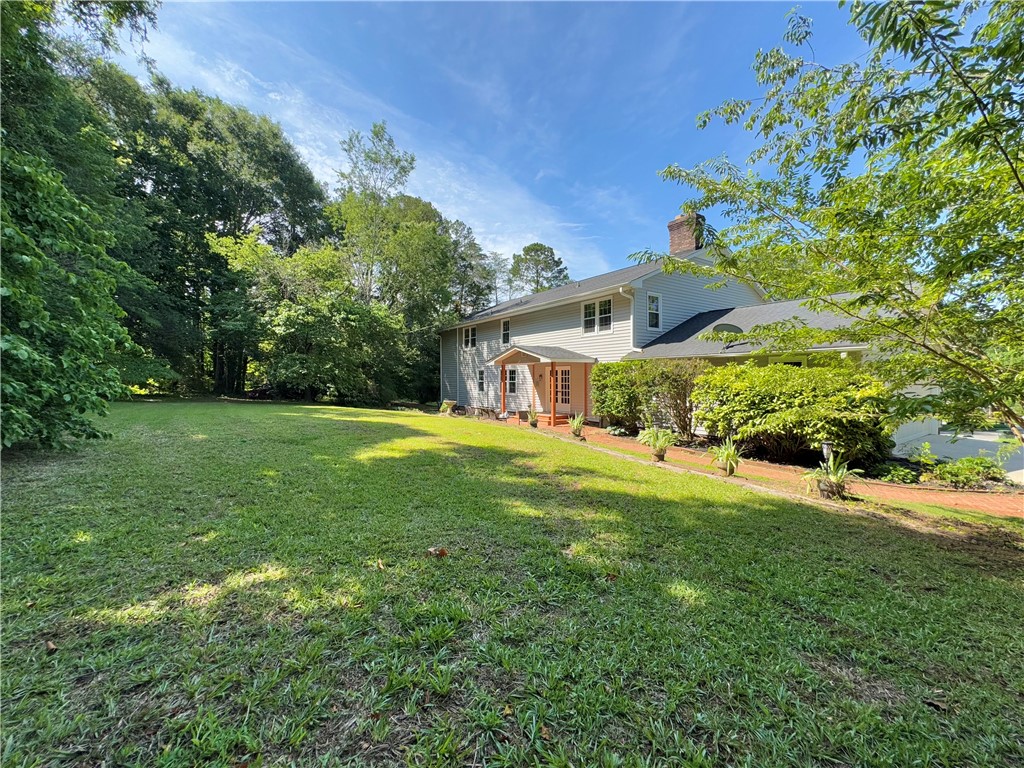 102 Buckingham Court