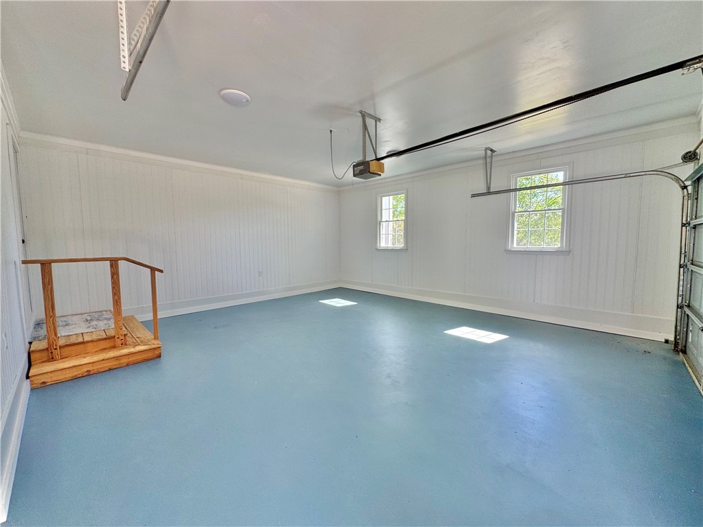 102 Buckingham Court