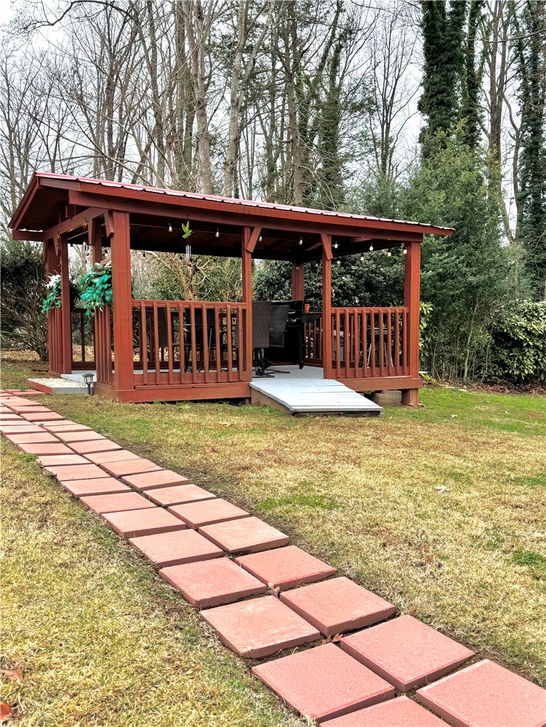 1113 Fox Squirrel Ridge Road