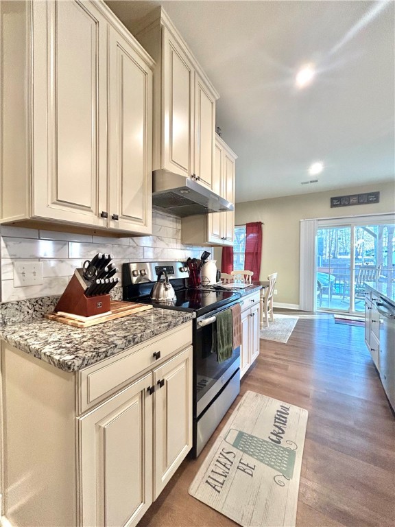 195 Thames Valley Drive