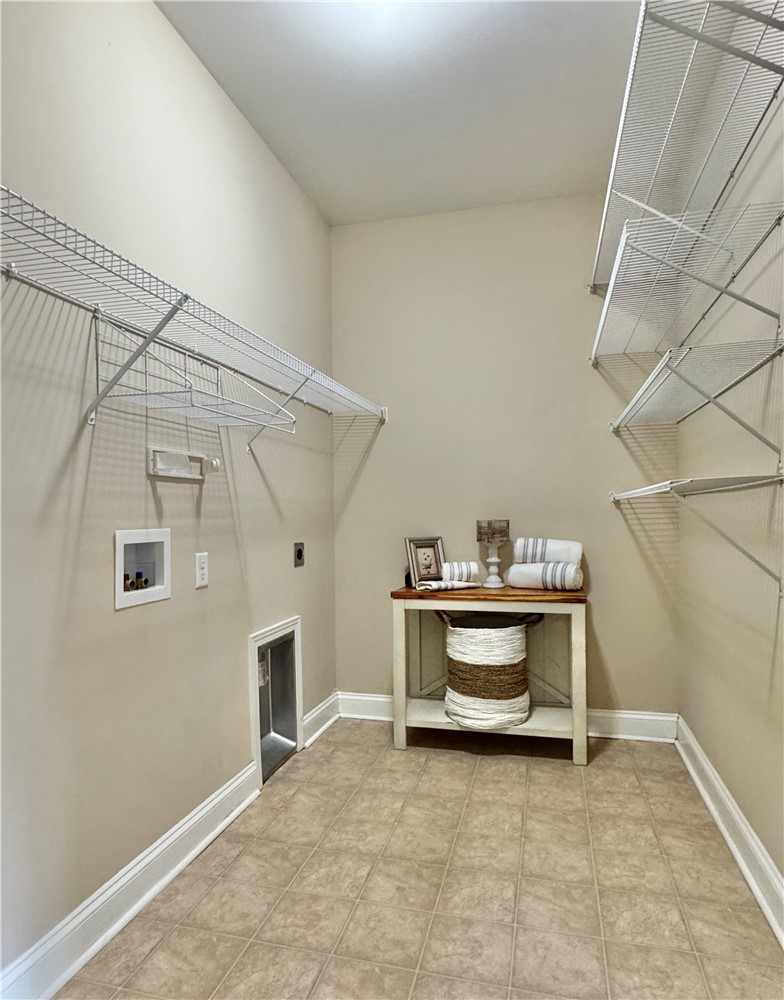 305 Linden Hall Lane