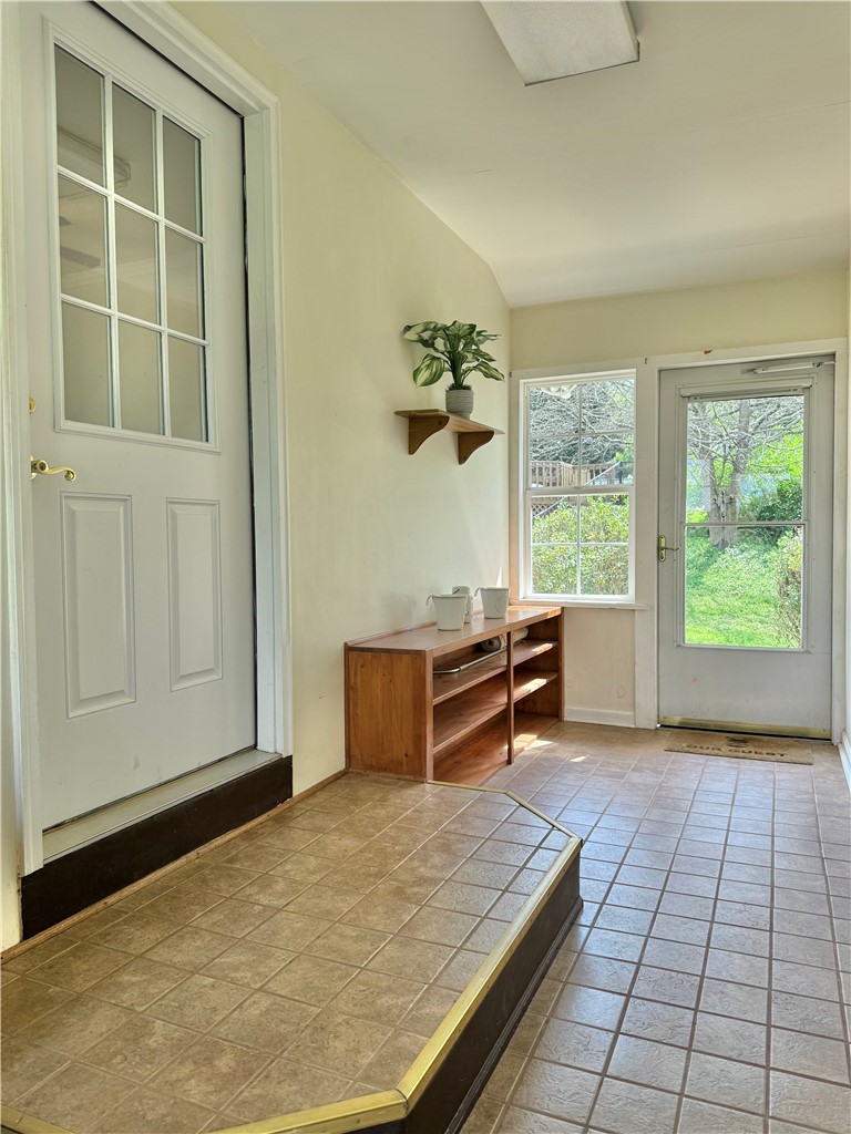 101 Long View Lane