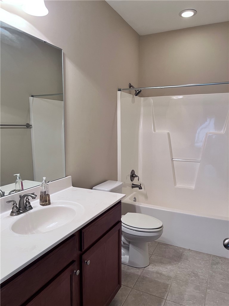 108 Kalmia Place