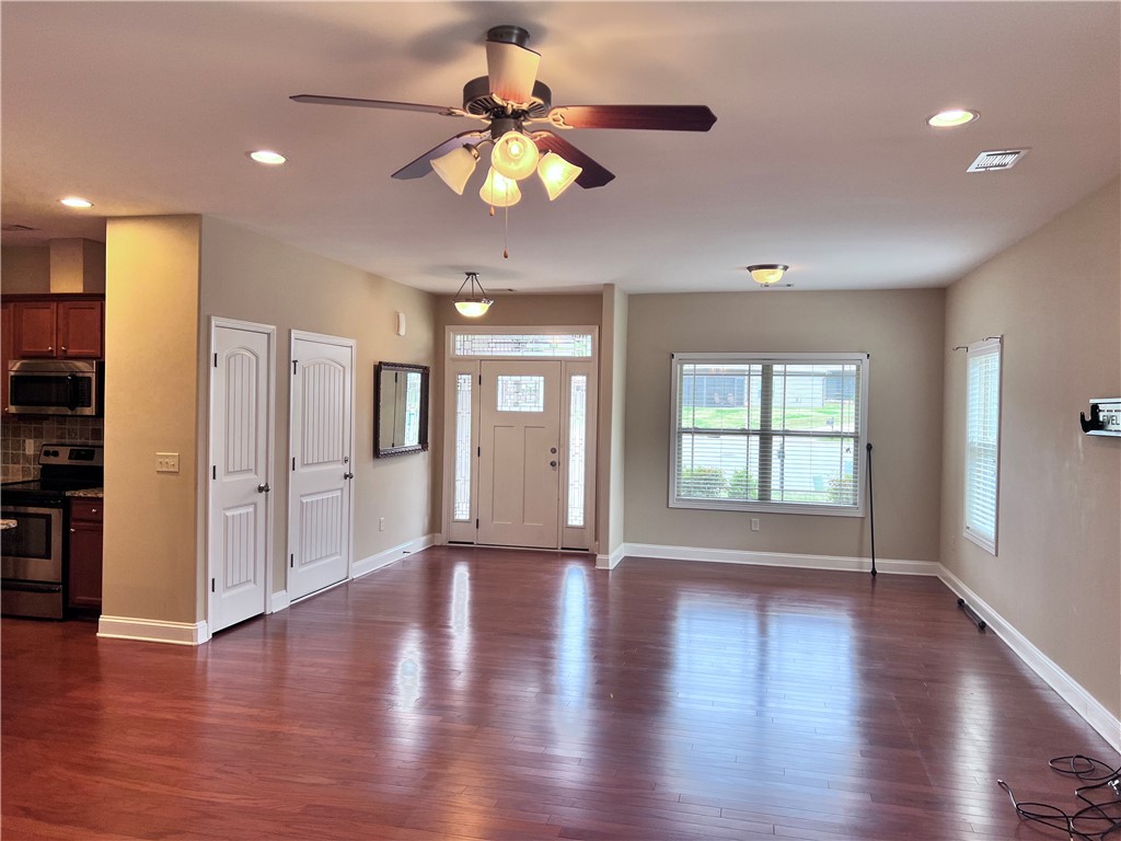 108 Kalmia Place