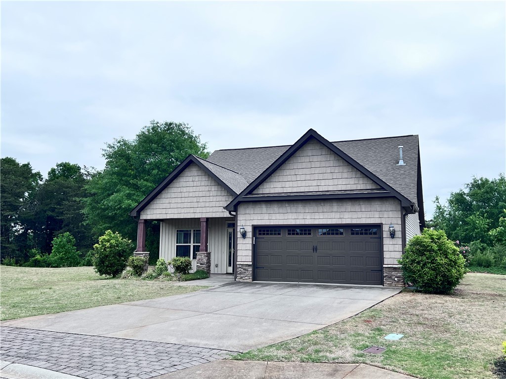 108 Kalmia Place
