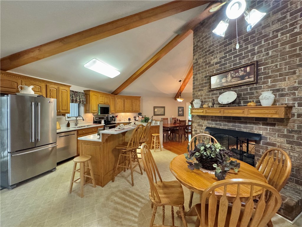 164 Creekside Drive