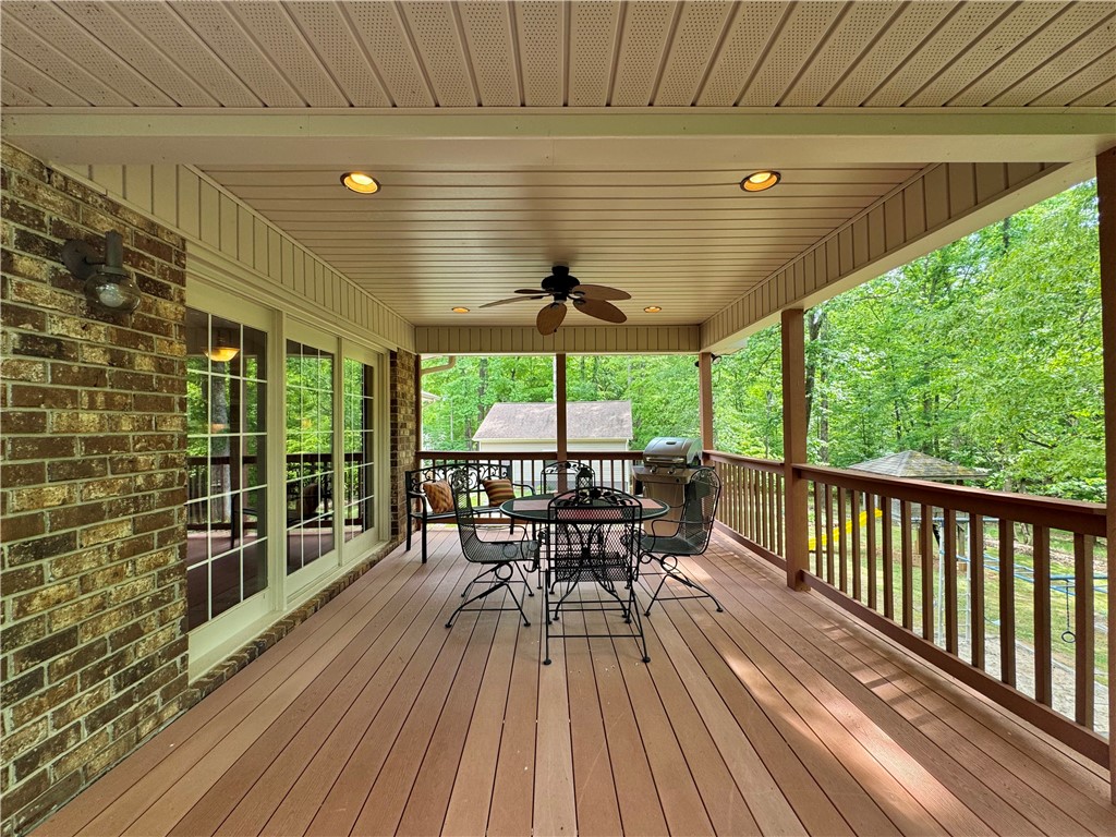 164 Creekside Drive