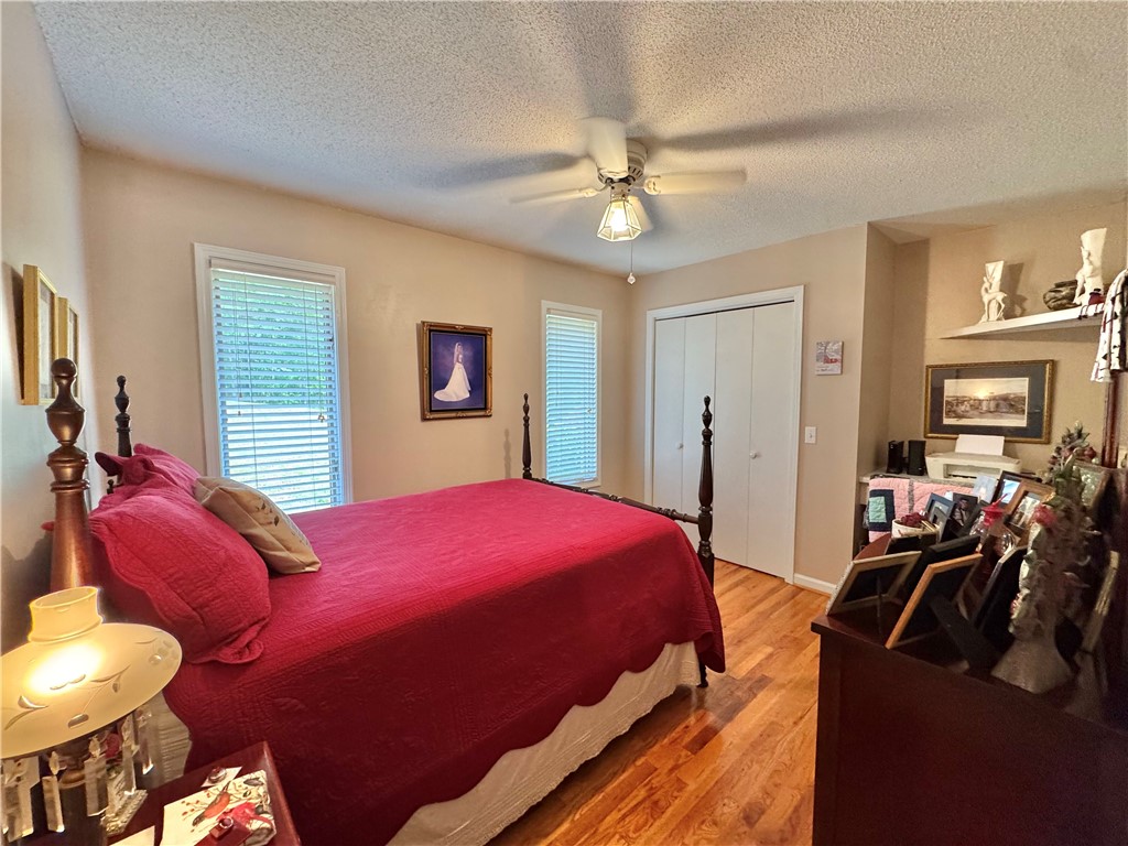 164 Creekside Drive