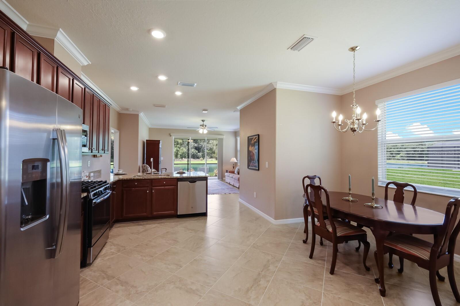 2606 STARWOOD CT