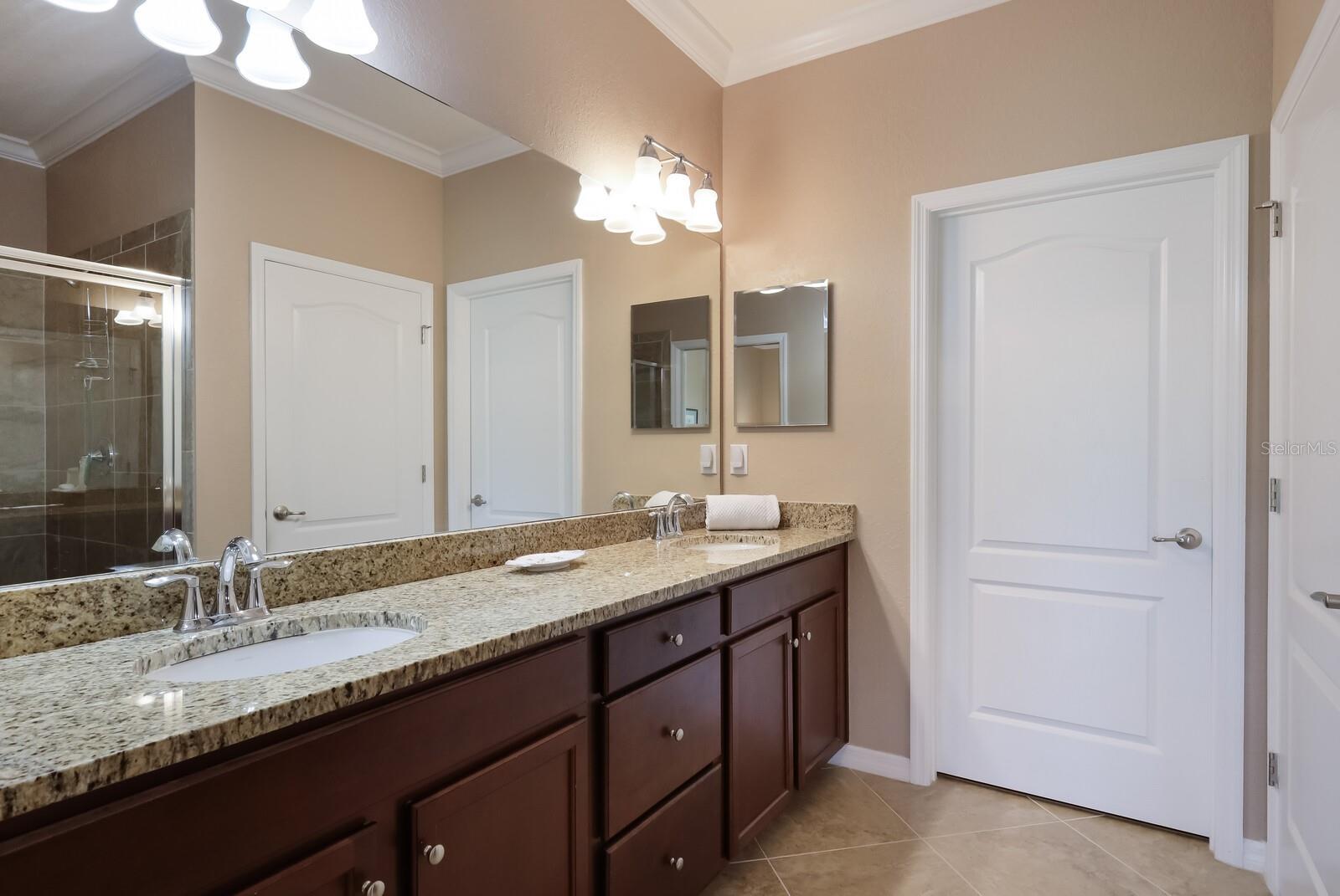 2606 STARWOOD CT