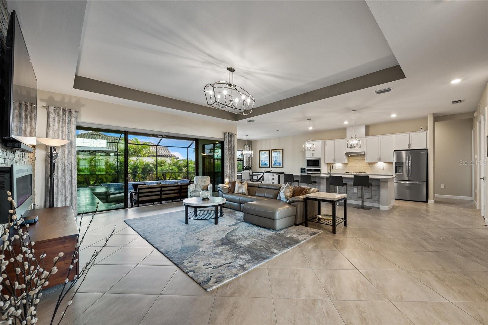 4821 SPARKLING SEA LN