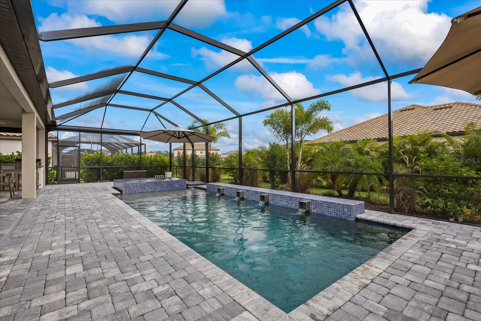 4821 SPARKLING SEA LN