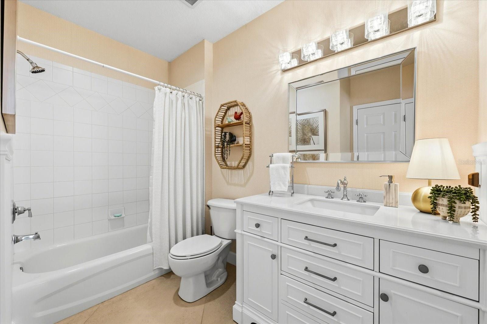 7107 BOCA GROVE PL #202