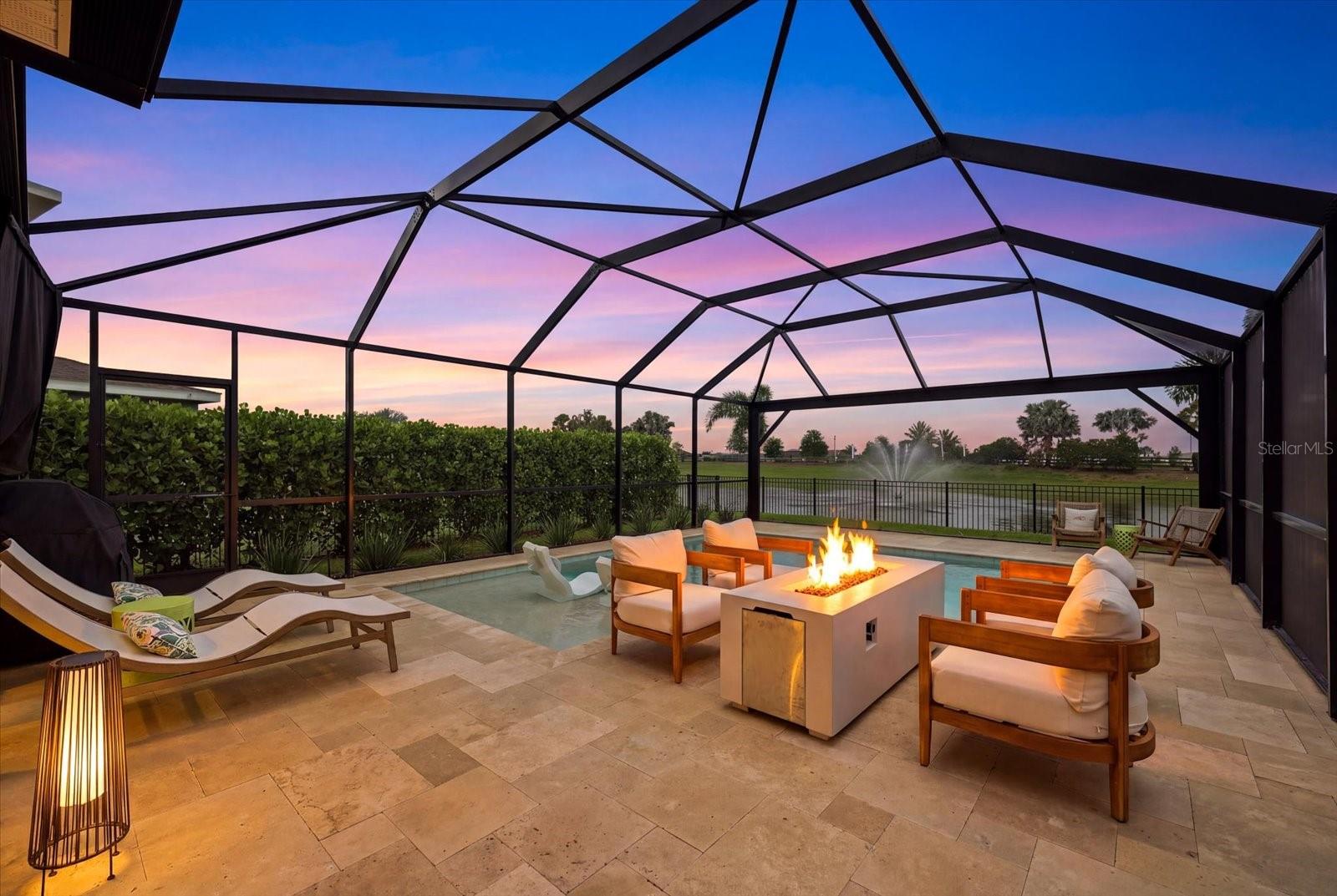 3283 HILLTOP CIR