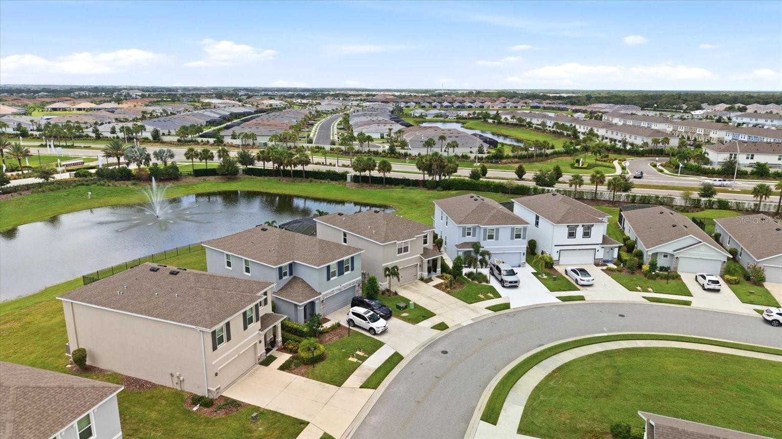 3283 HILLTOP CIR