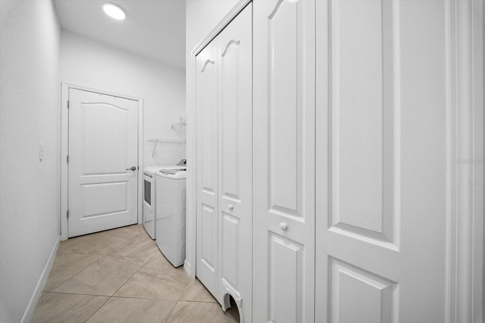 2505 AVOLET CT