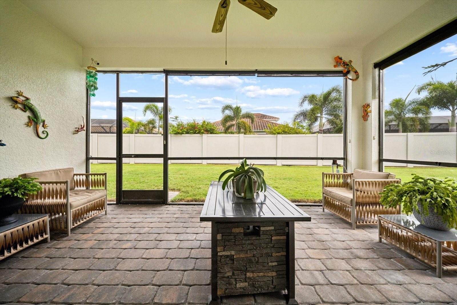 2505 AVOLET CT