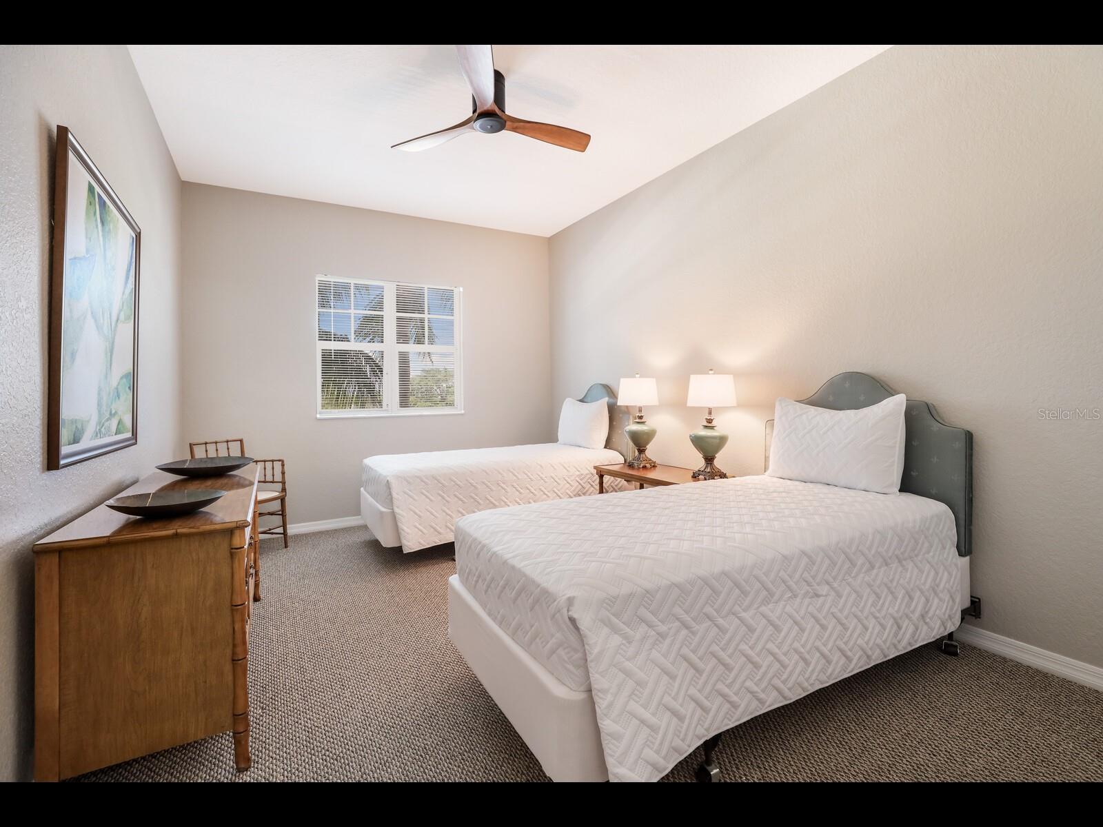 1064 N TAMIAMI TRL #1219