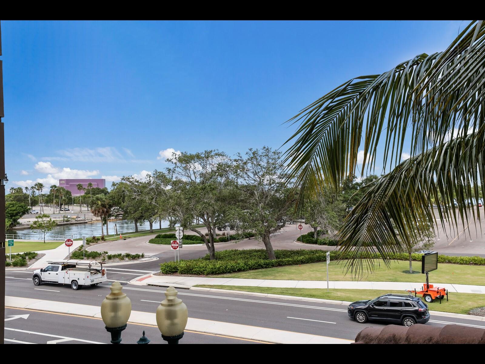 1064 N TAMIAMI TRL #1219