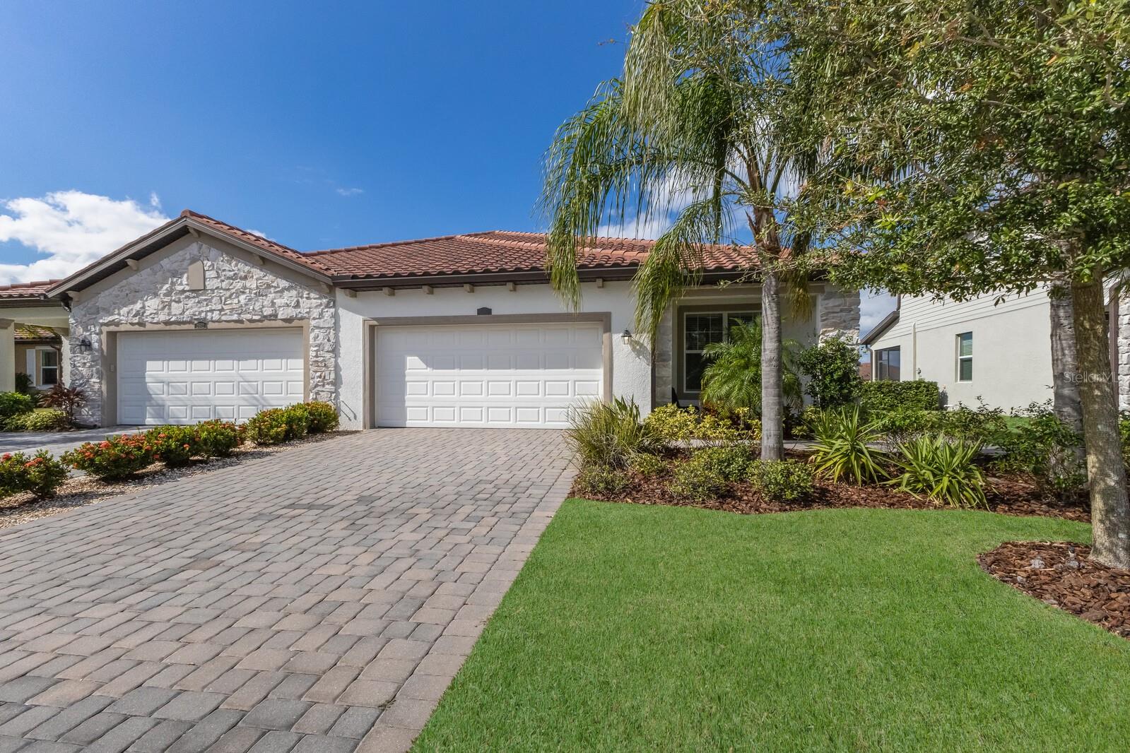 2532 AVOLET CT