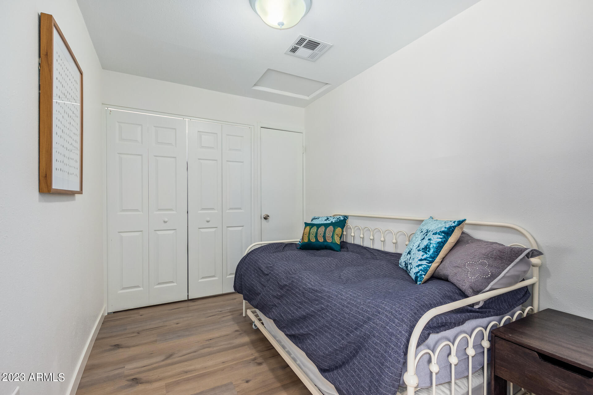 3608 E Karen Drive