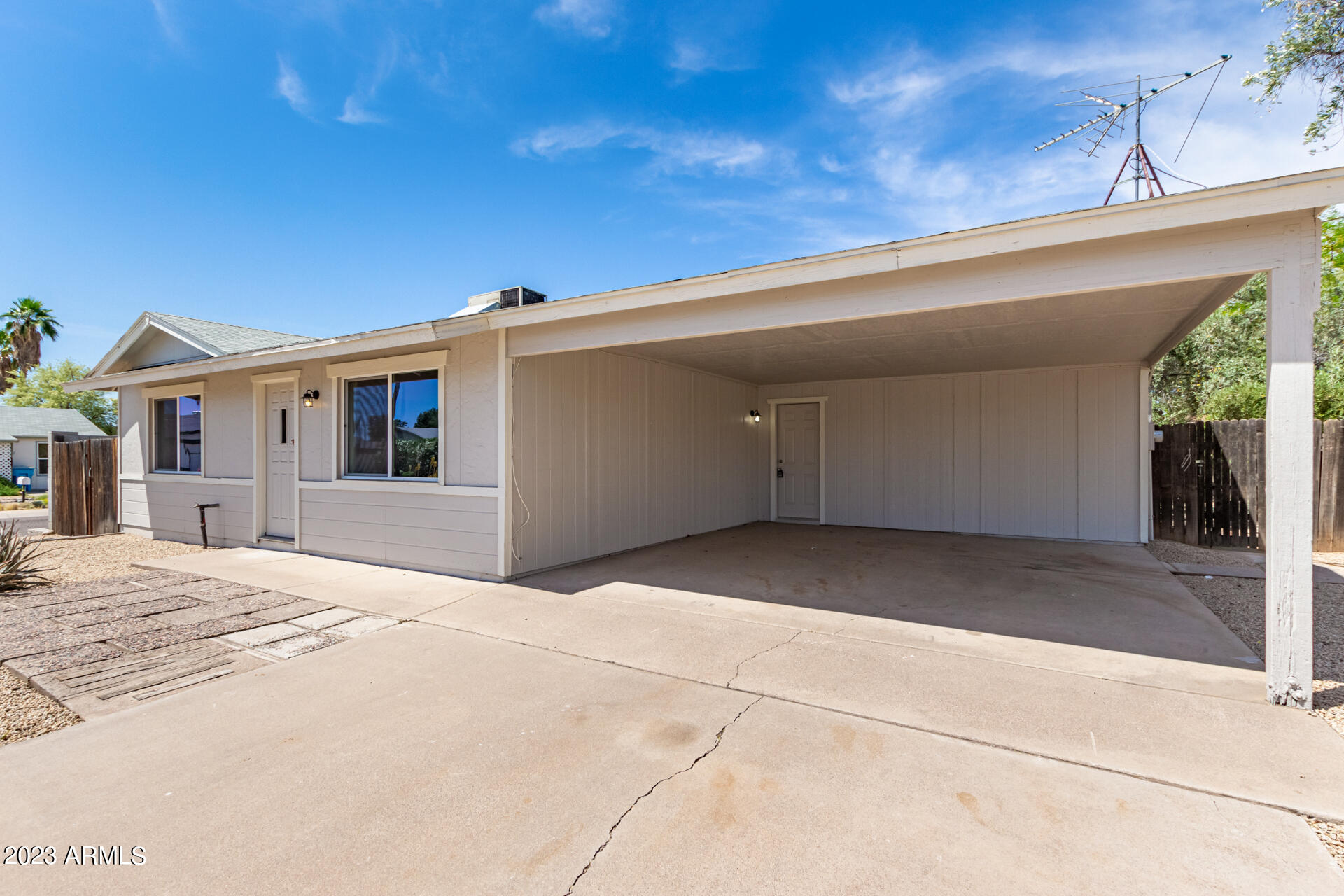 3608 E Karen Drive