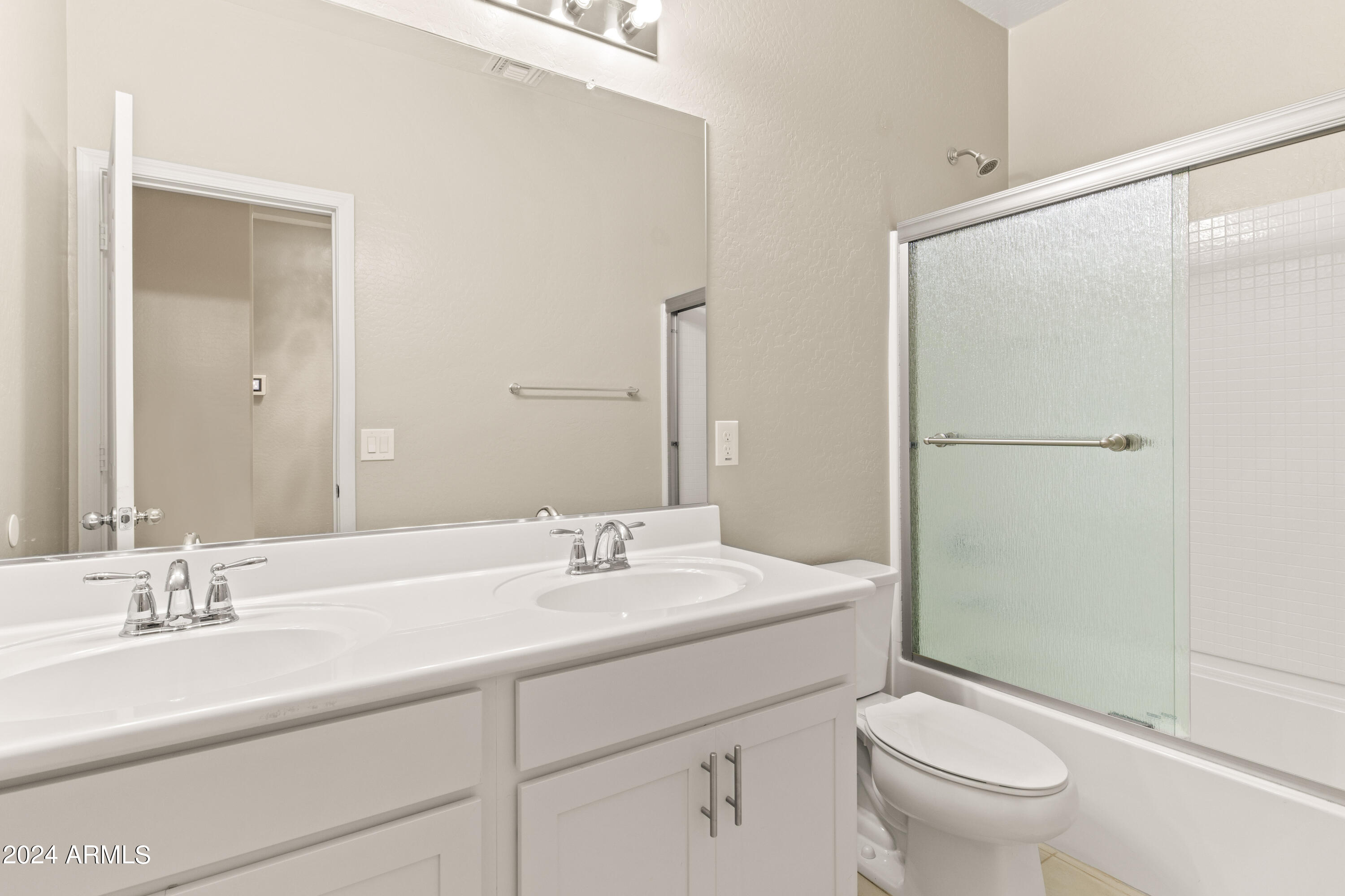 17555 W COUNTRY CLUB Terrace