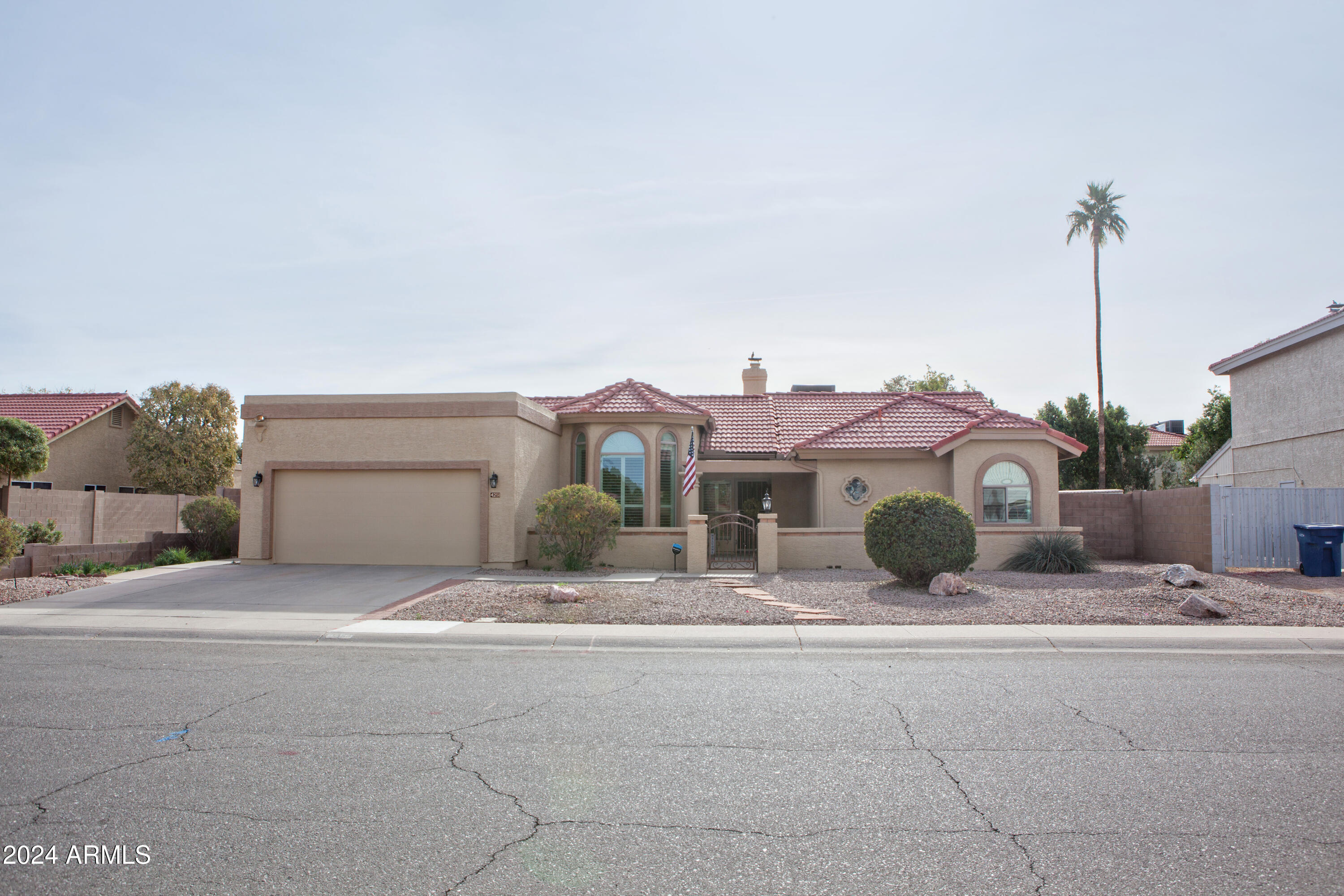 4251 W JASPER Drive