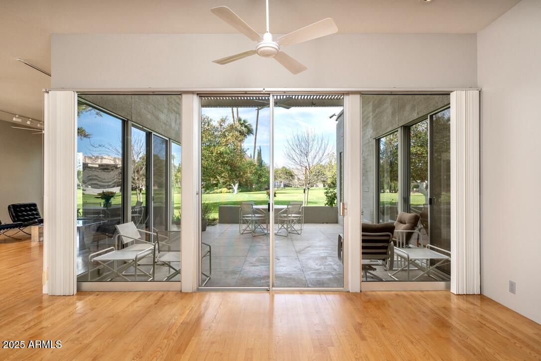 5682 N SCOTTSDALE Road