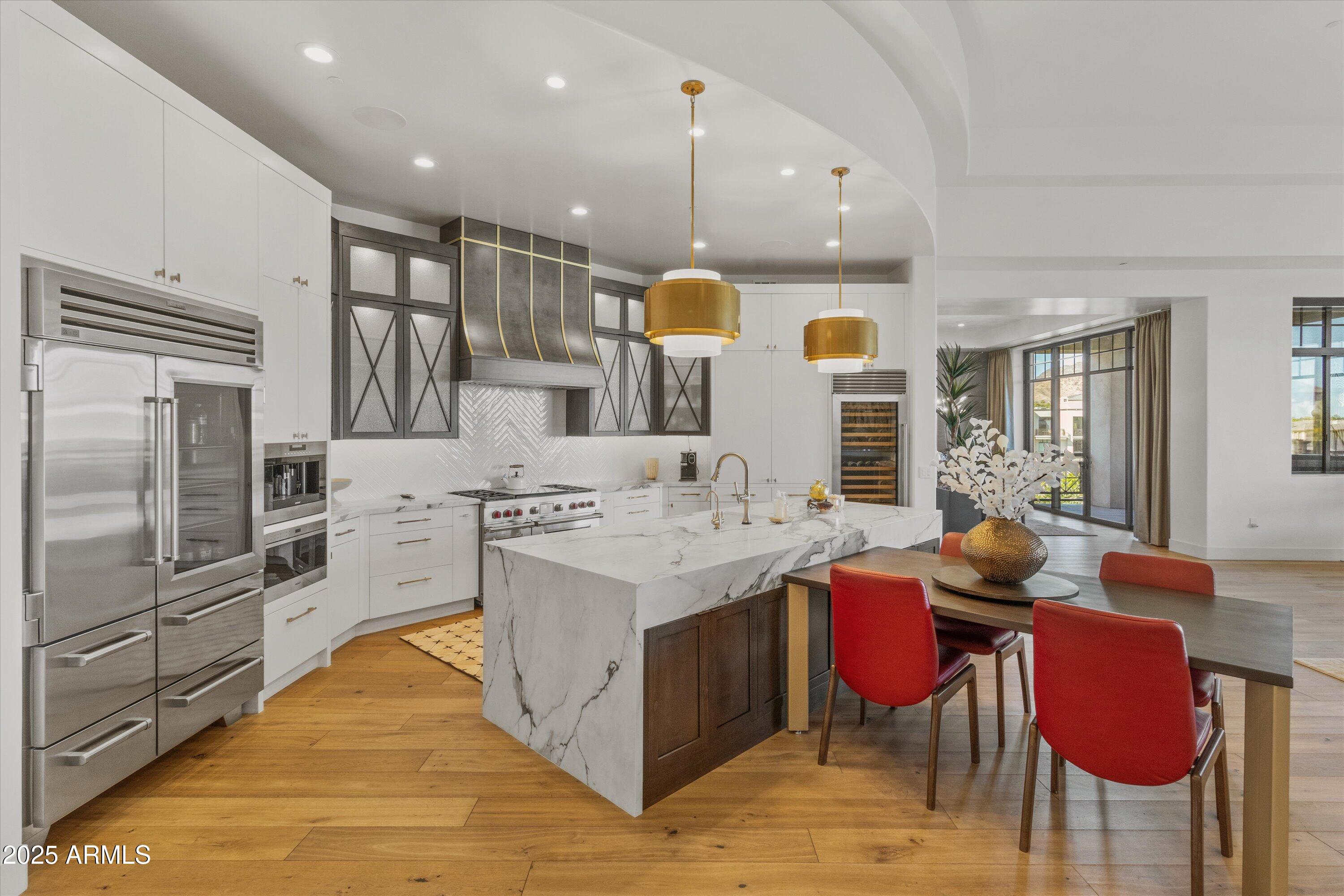 2 BILTMORE Estate 313