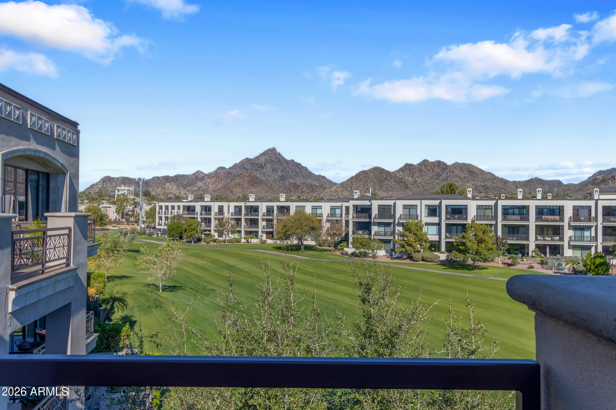 2 BILTMORE Estate 313