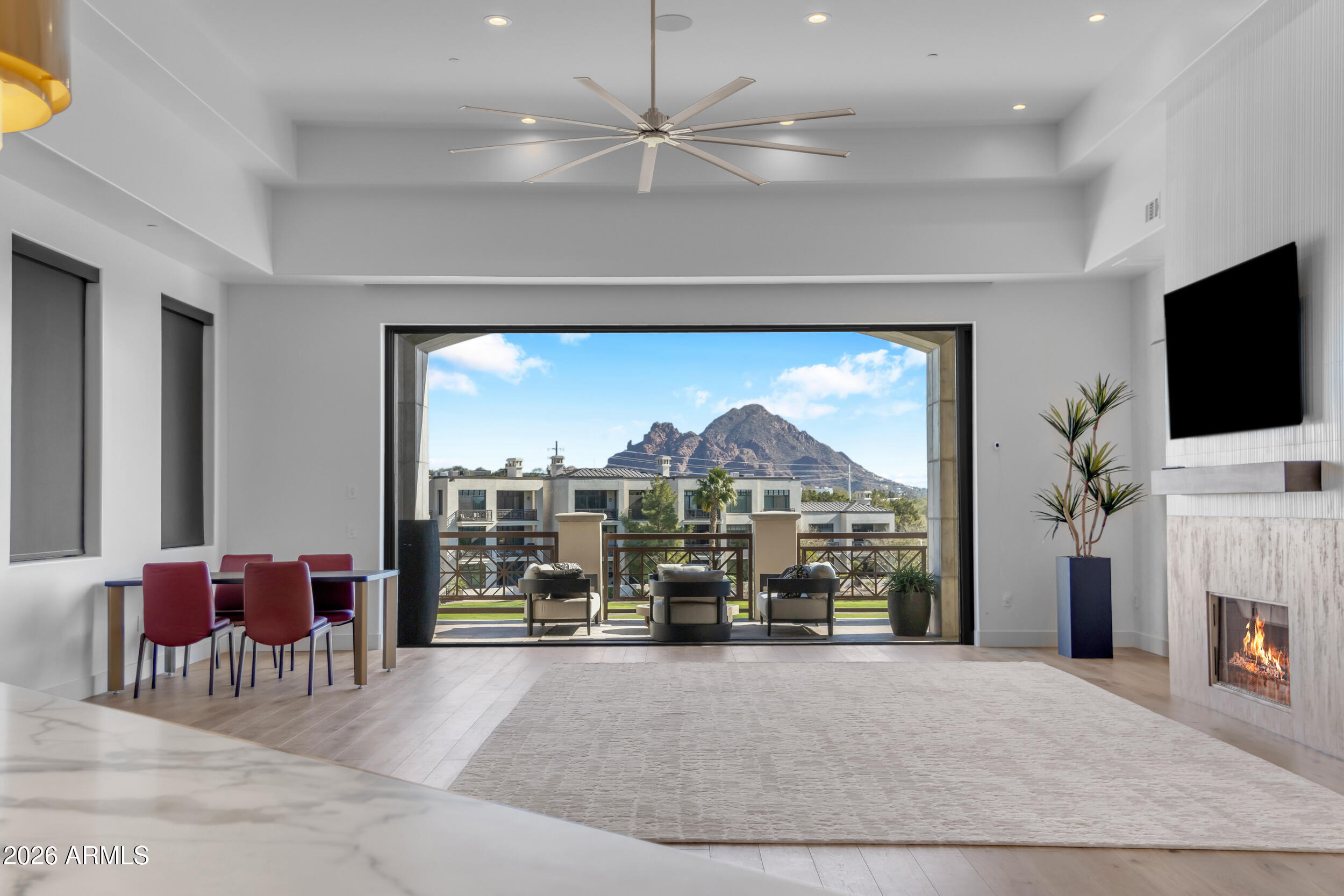 2 BILTMORE Estate 313