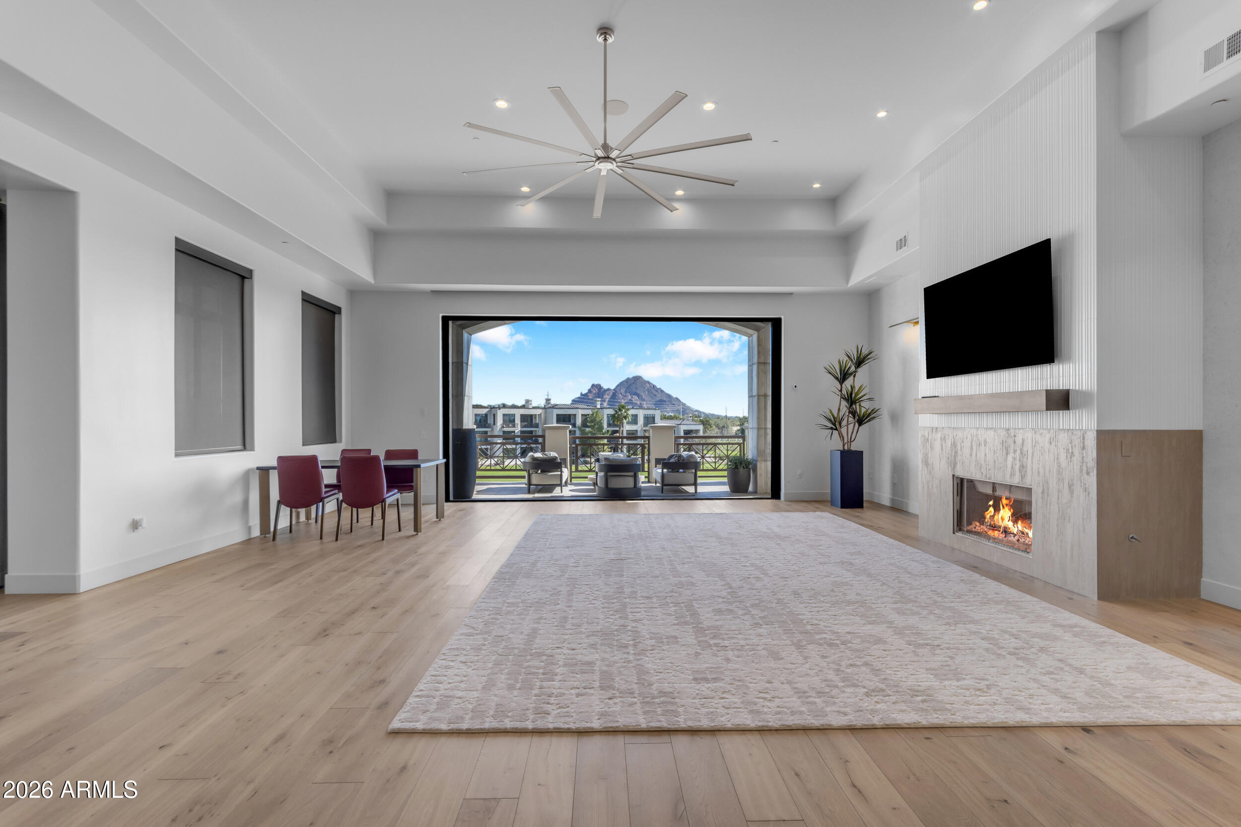 2 BILTMORE Estate 313