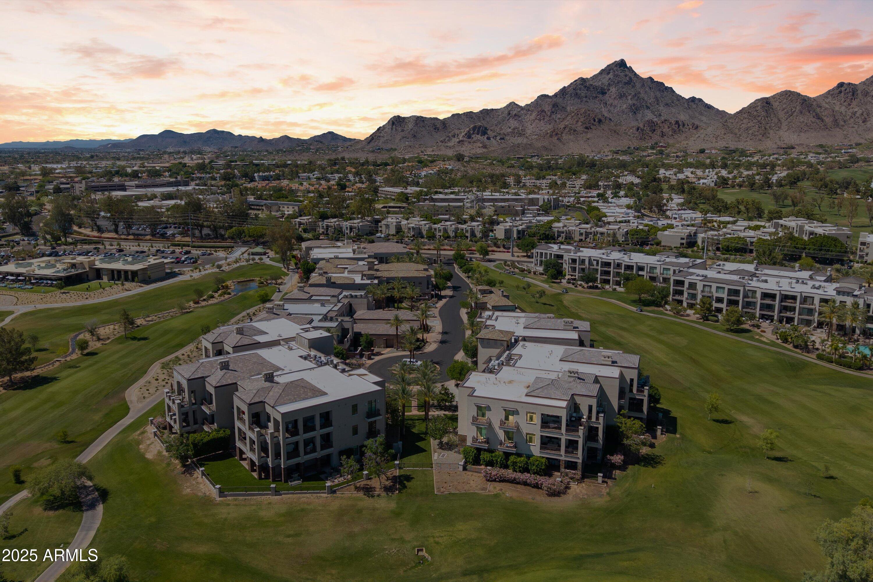 2 BILTMORE Estate 313