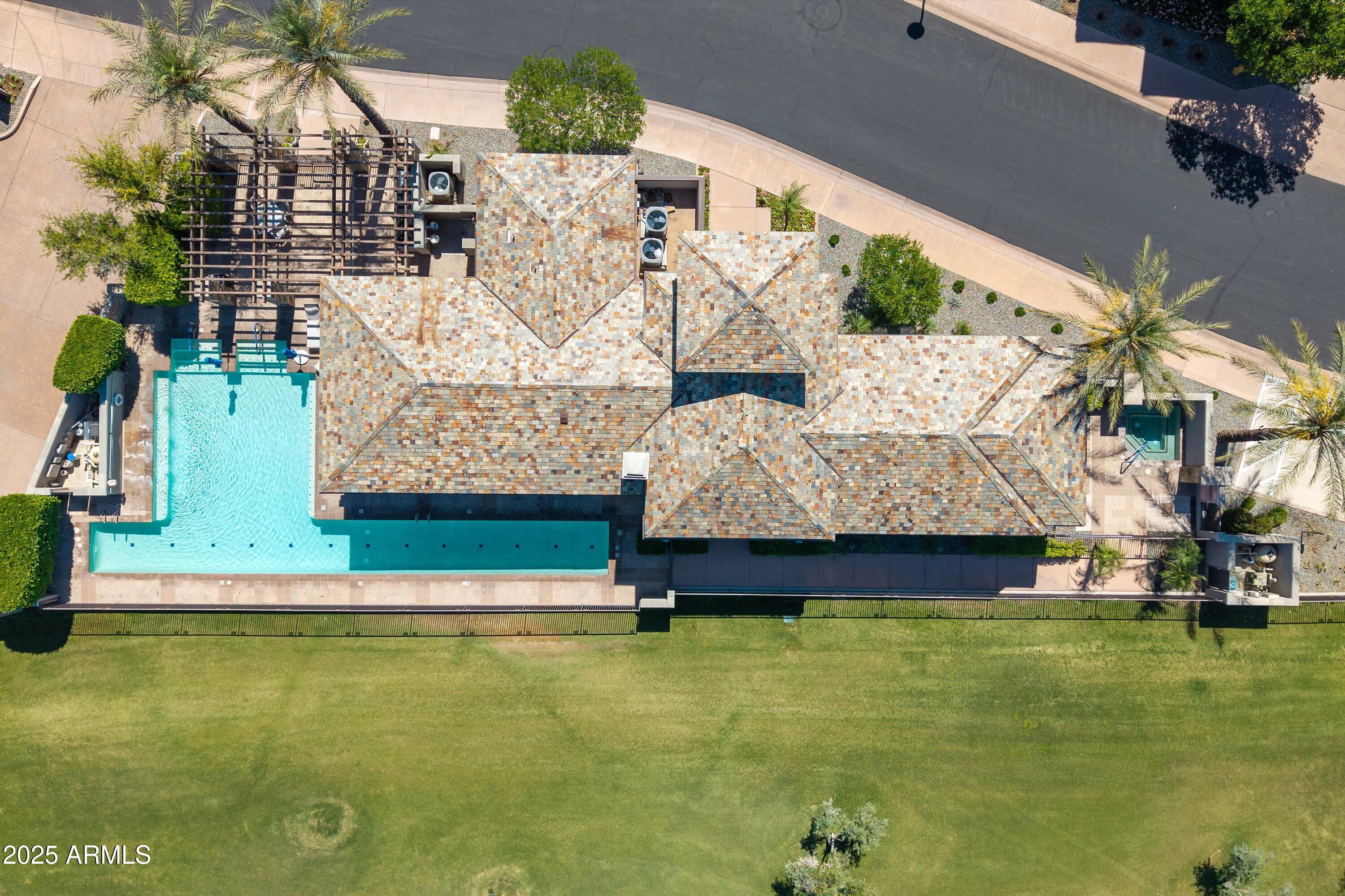 2 BILTMORE Estate 313