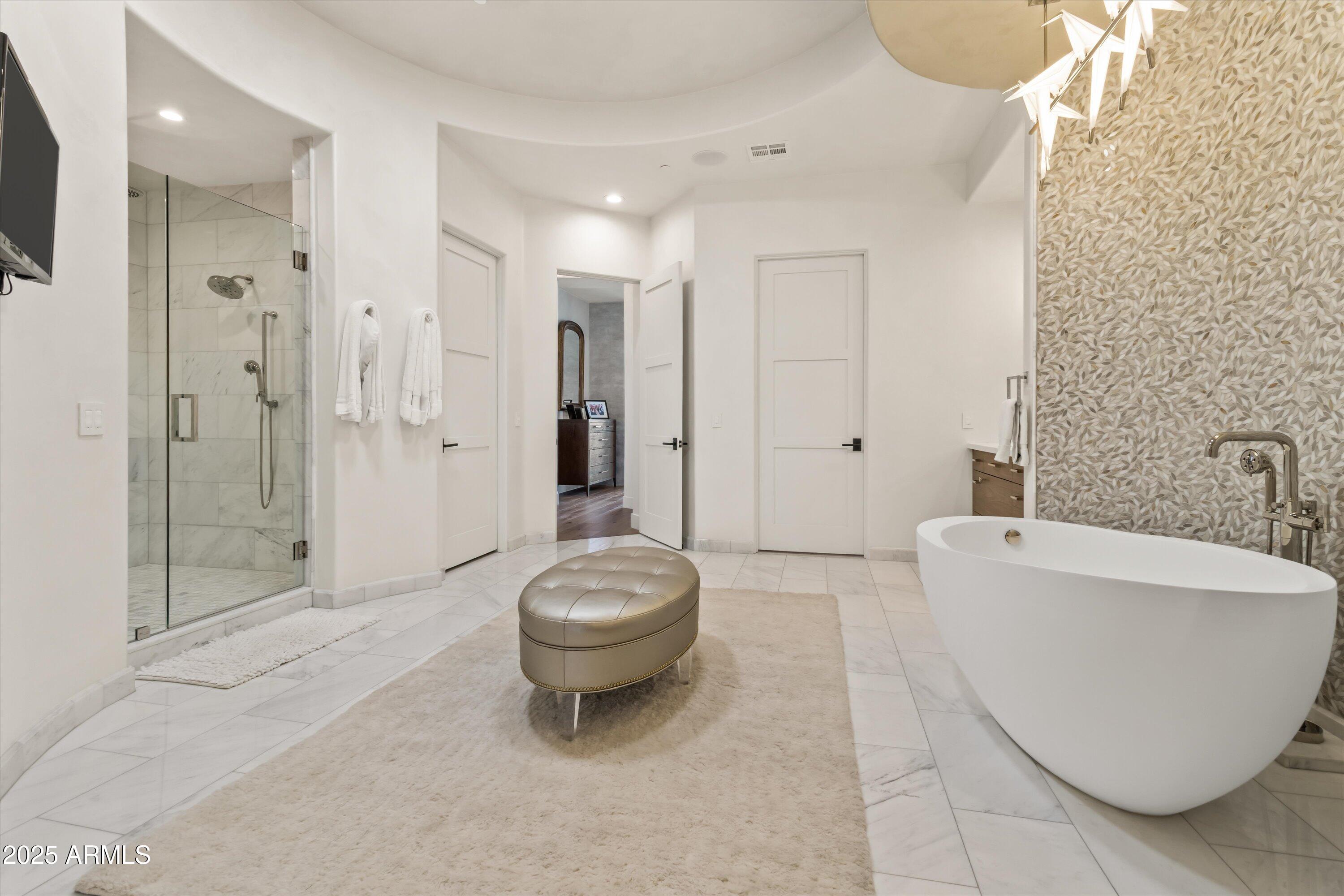 2 BILTMORE Estate 313