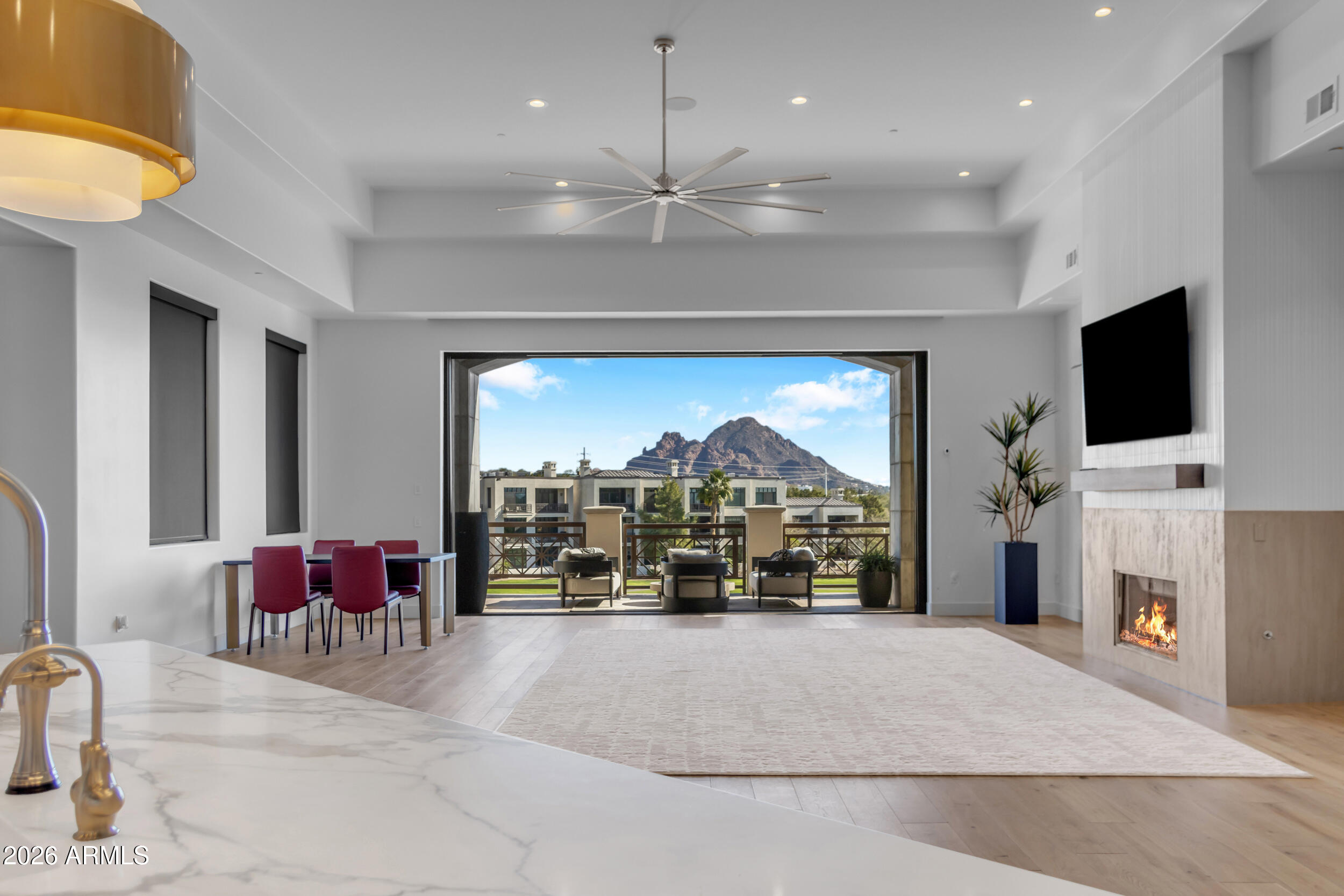 2 BILTMORE Estate 313