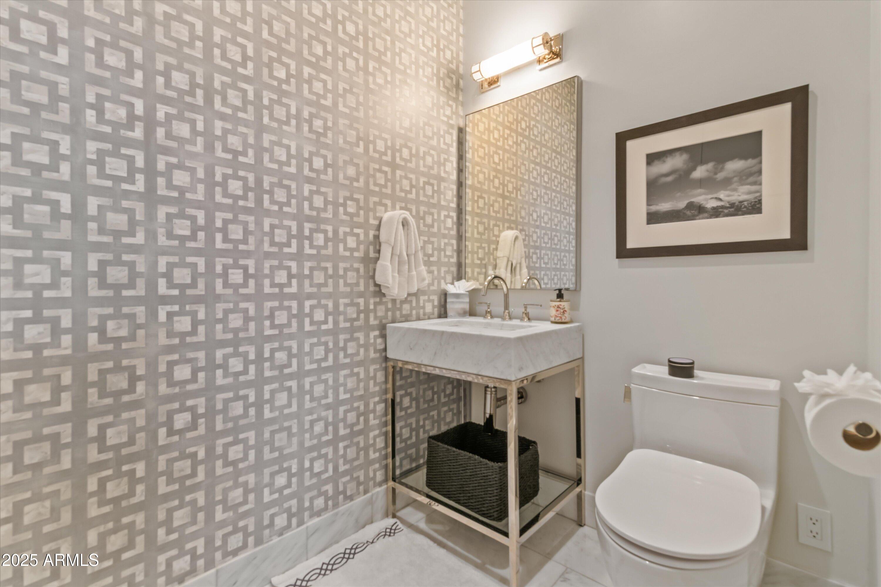 2 BILTMORE Estate 313