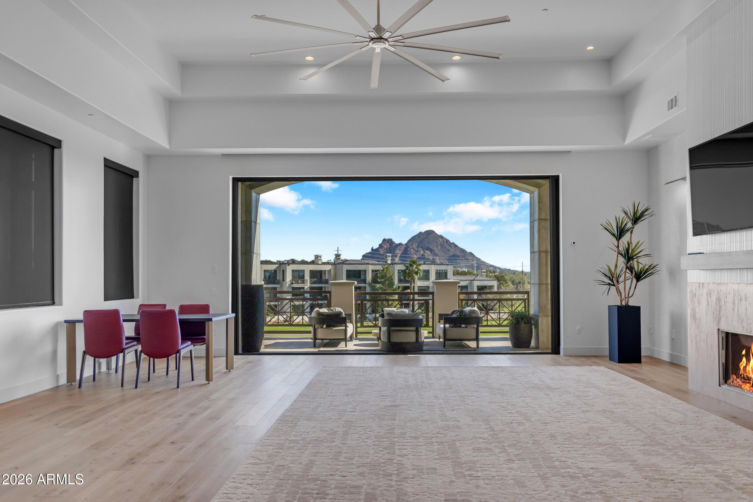 2 BILTMORE Estate 313