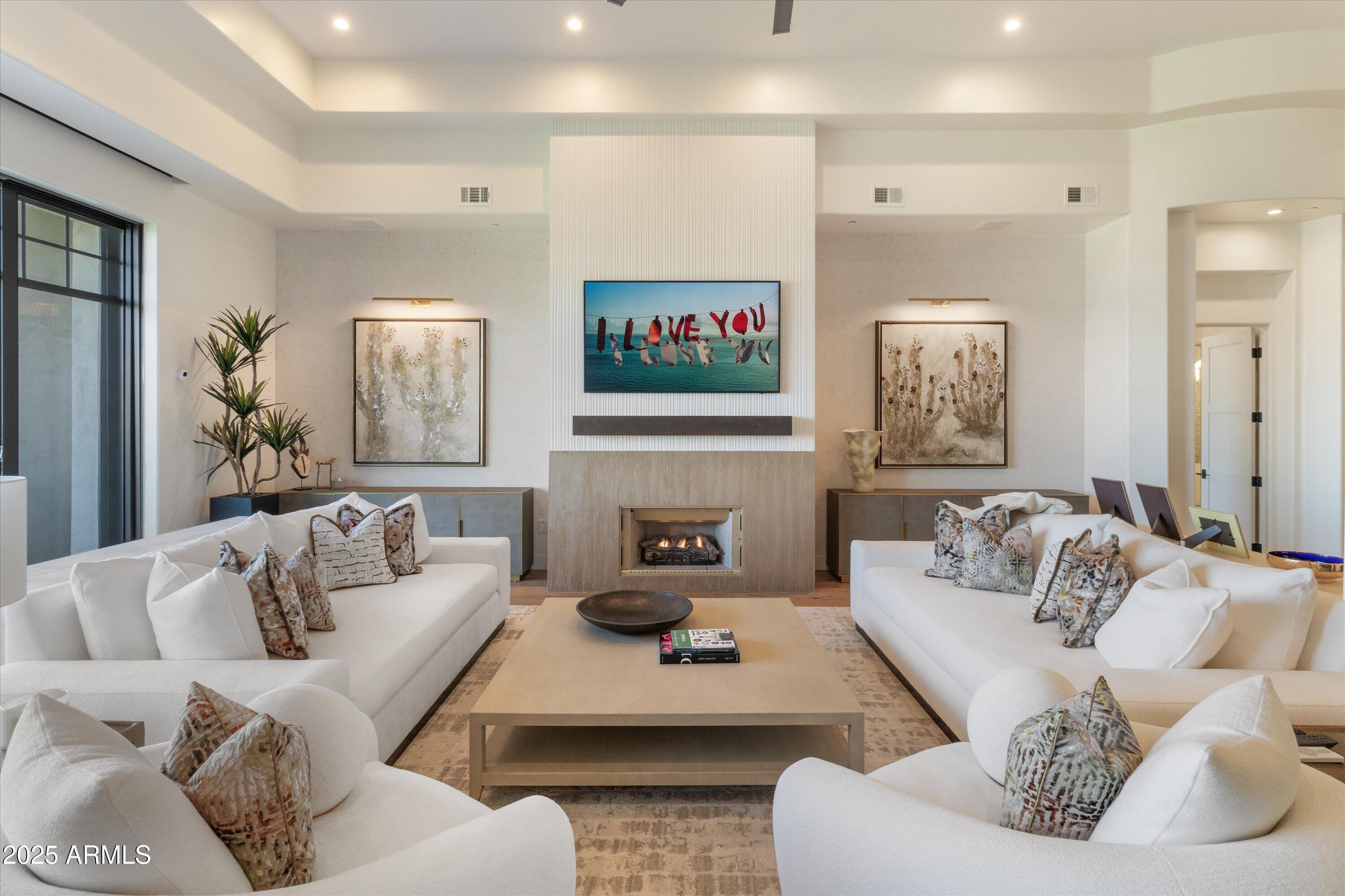 2 BILTMORE Estate 313