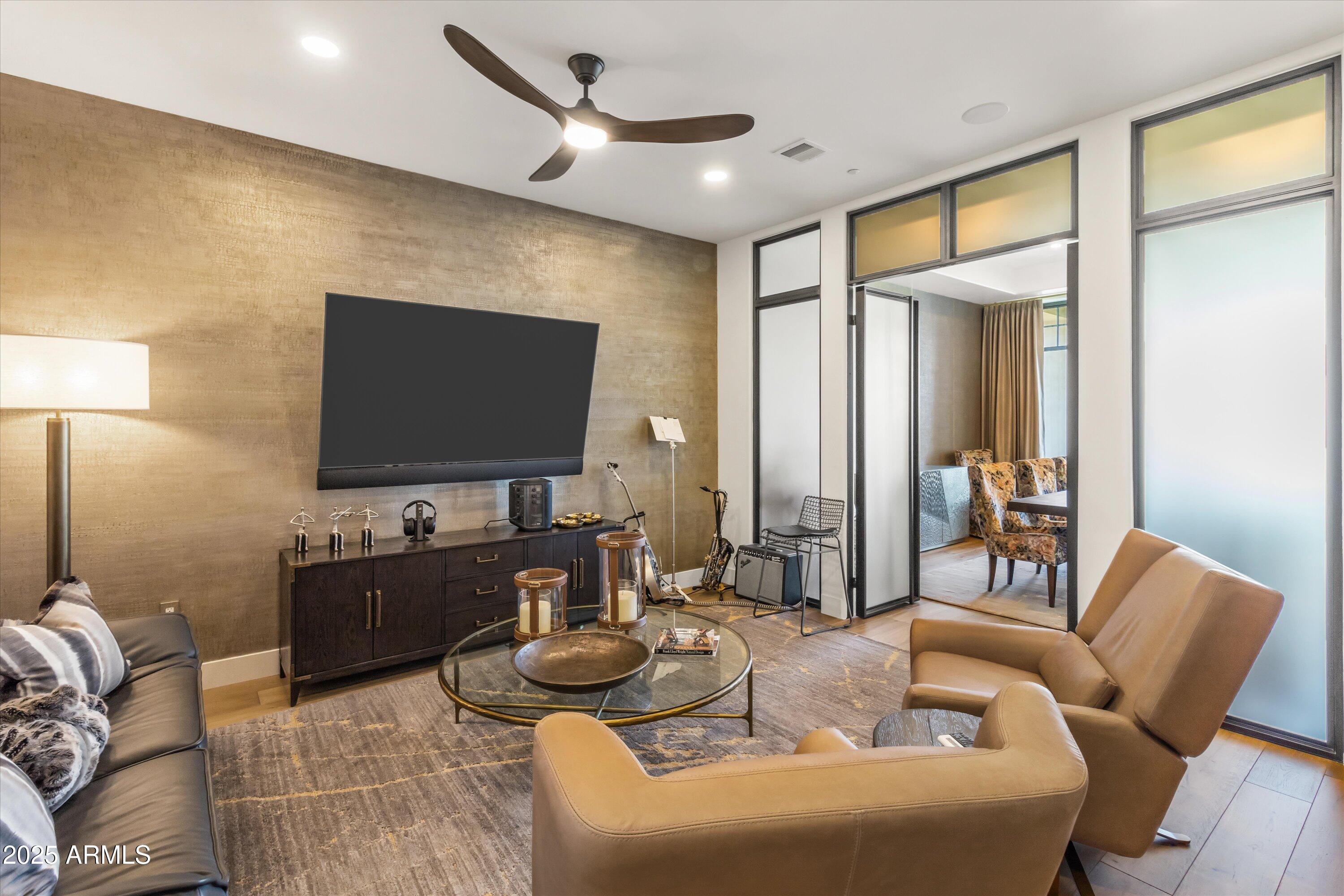 2 BILTMORE Estate 313