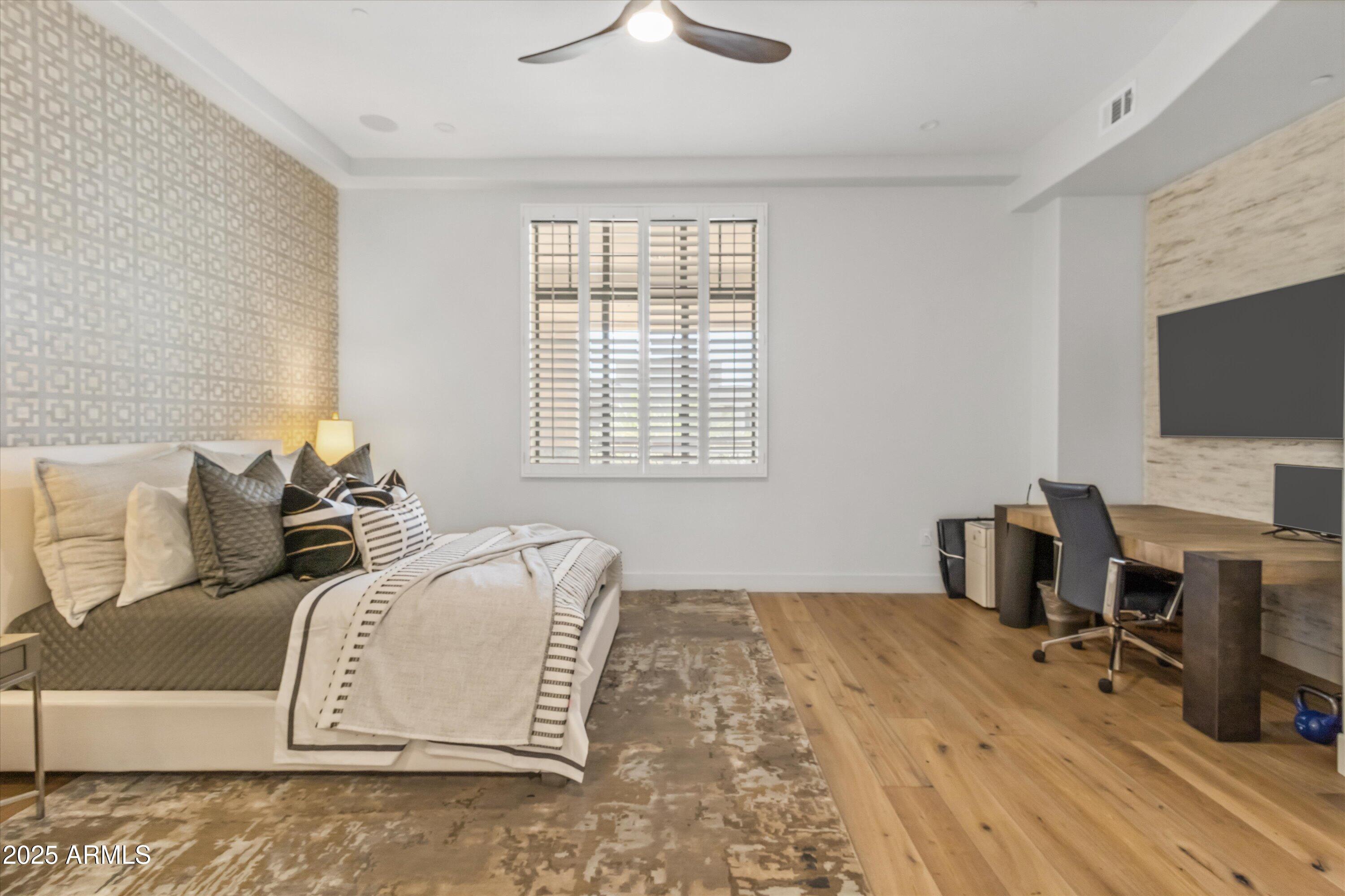 2 BILTMORE Estate 313