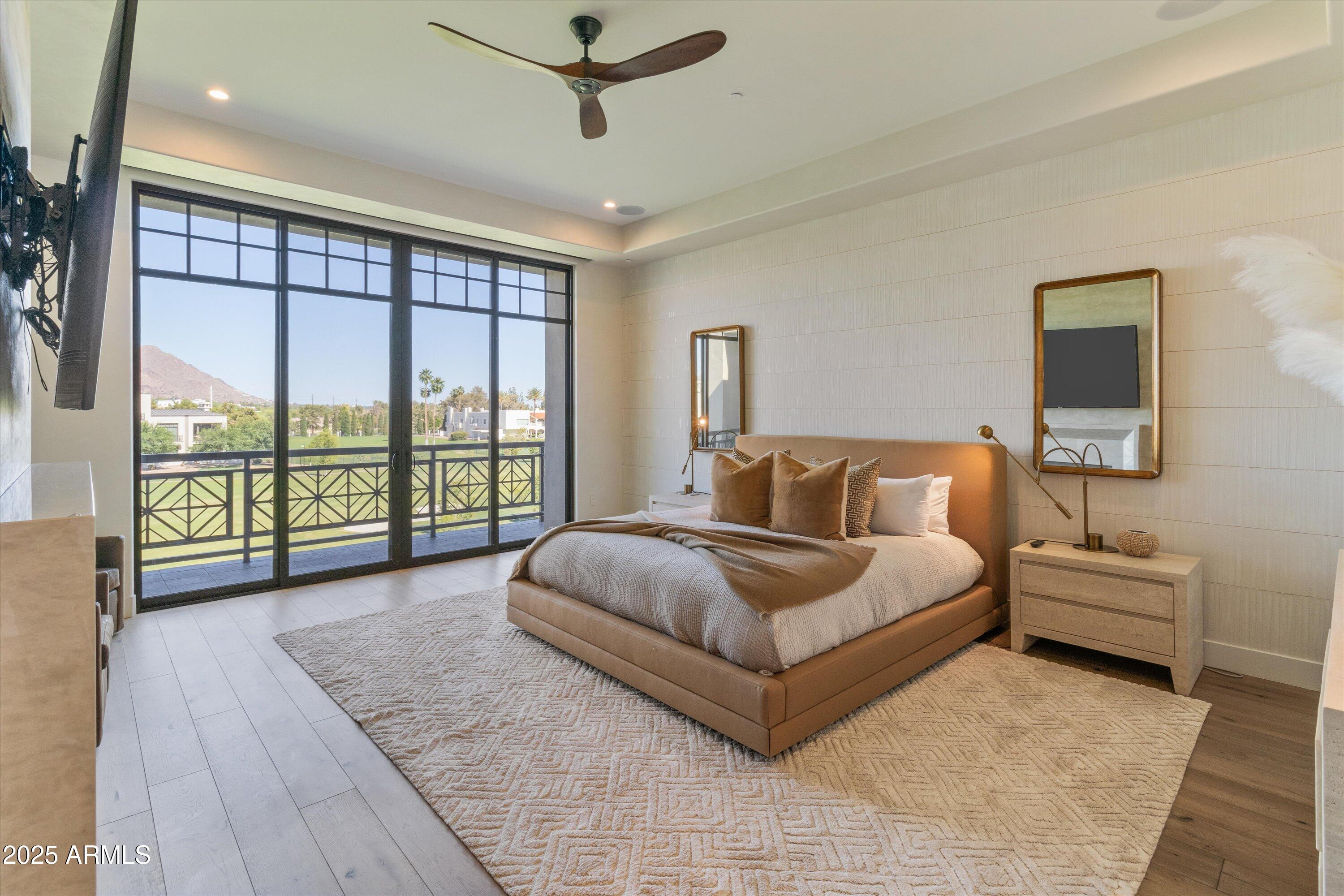 2 BILTMORE Estate 313