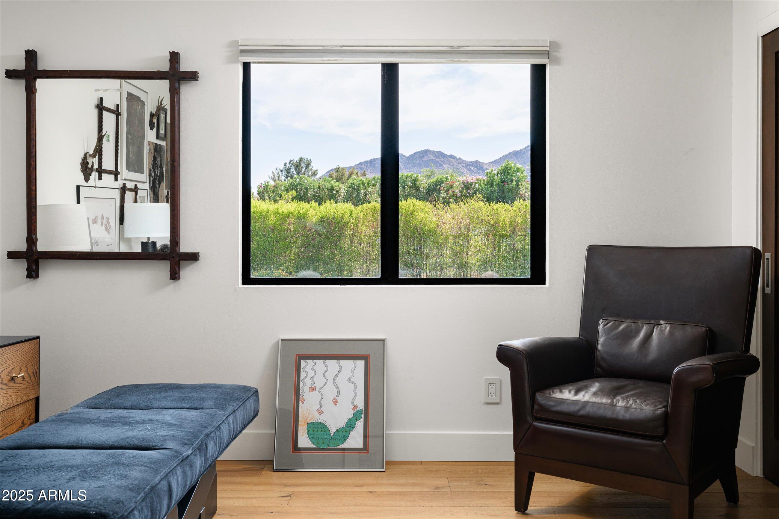 6909 E MONTEBELLO Avenue