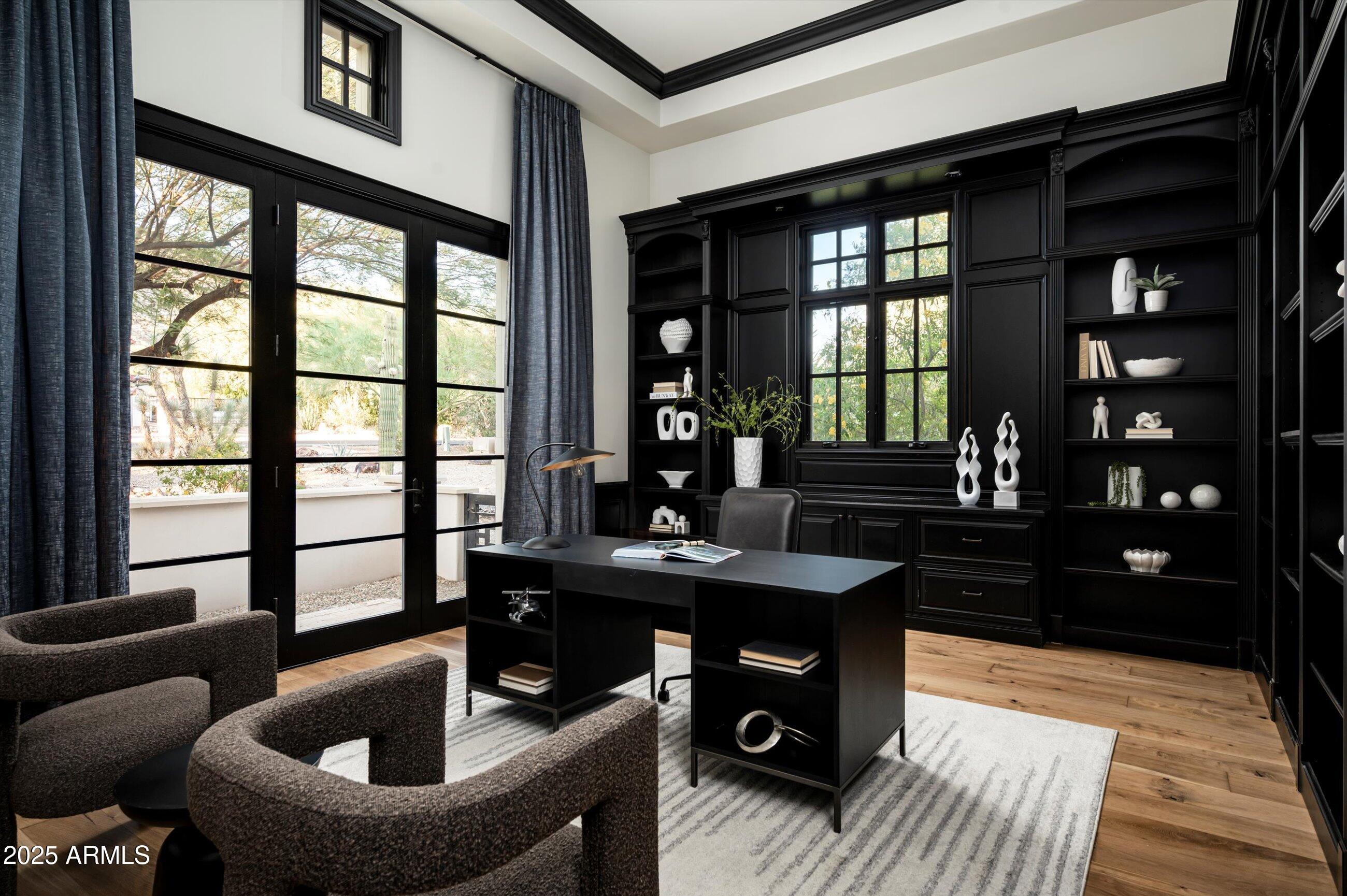 5729 E JOSHUA TREE Lane