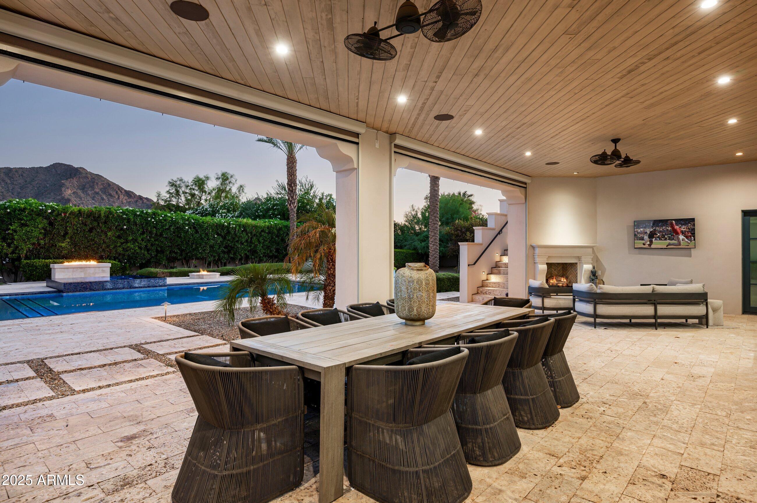 5729 E JOSHUA TREE Lane