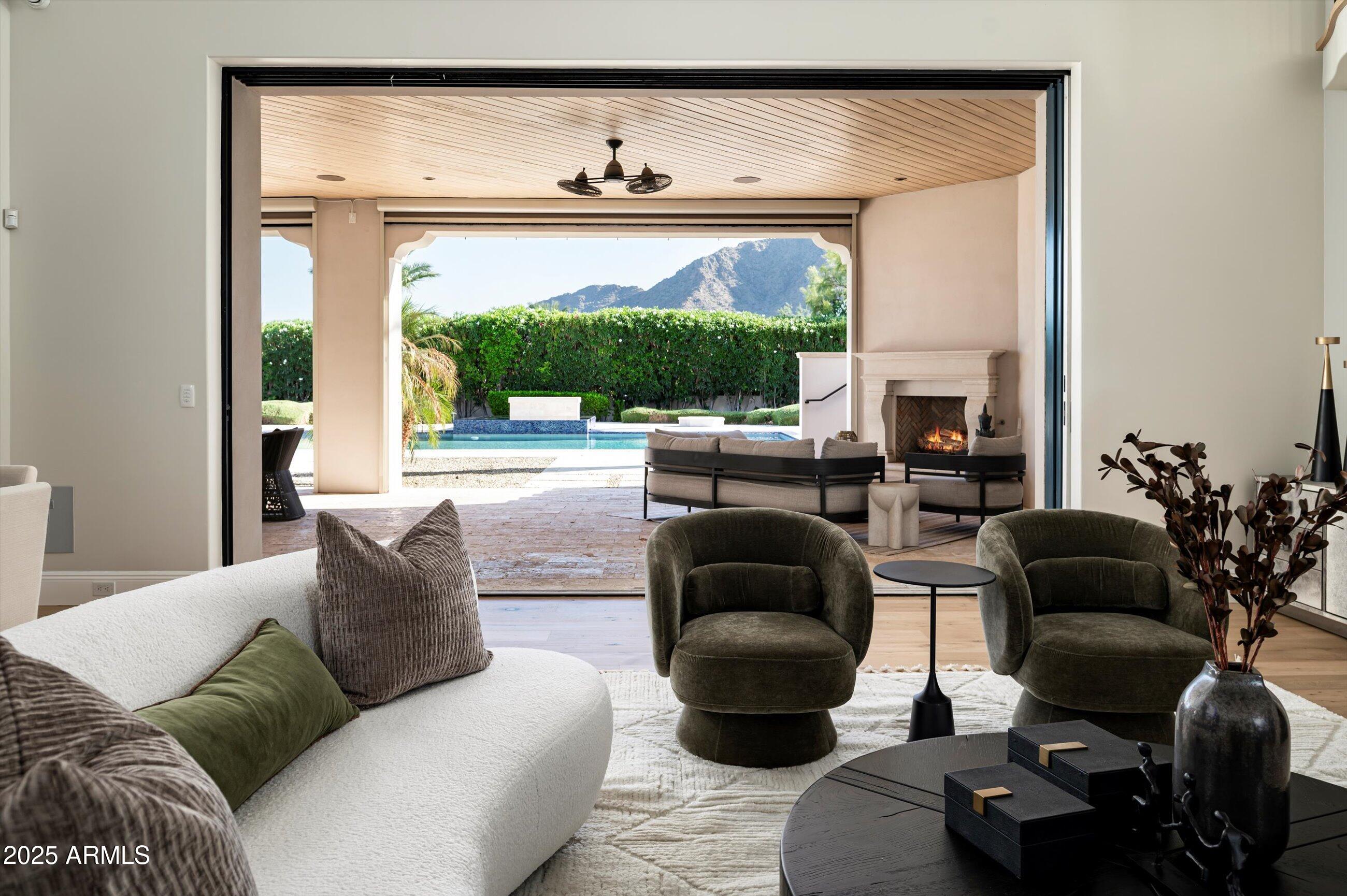 5729 E JOSHUA TREE Lane